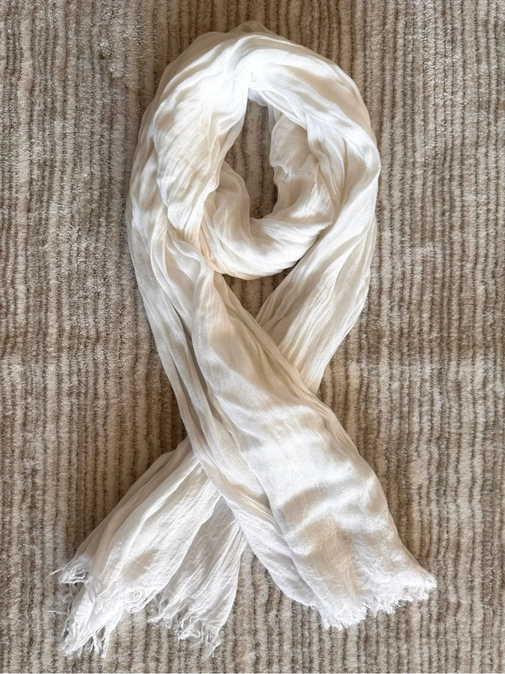 Ann Taylor White Crinkle Viscose Scarf Wrap Shawl 30x72 Lightweight
